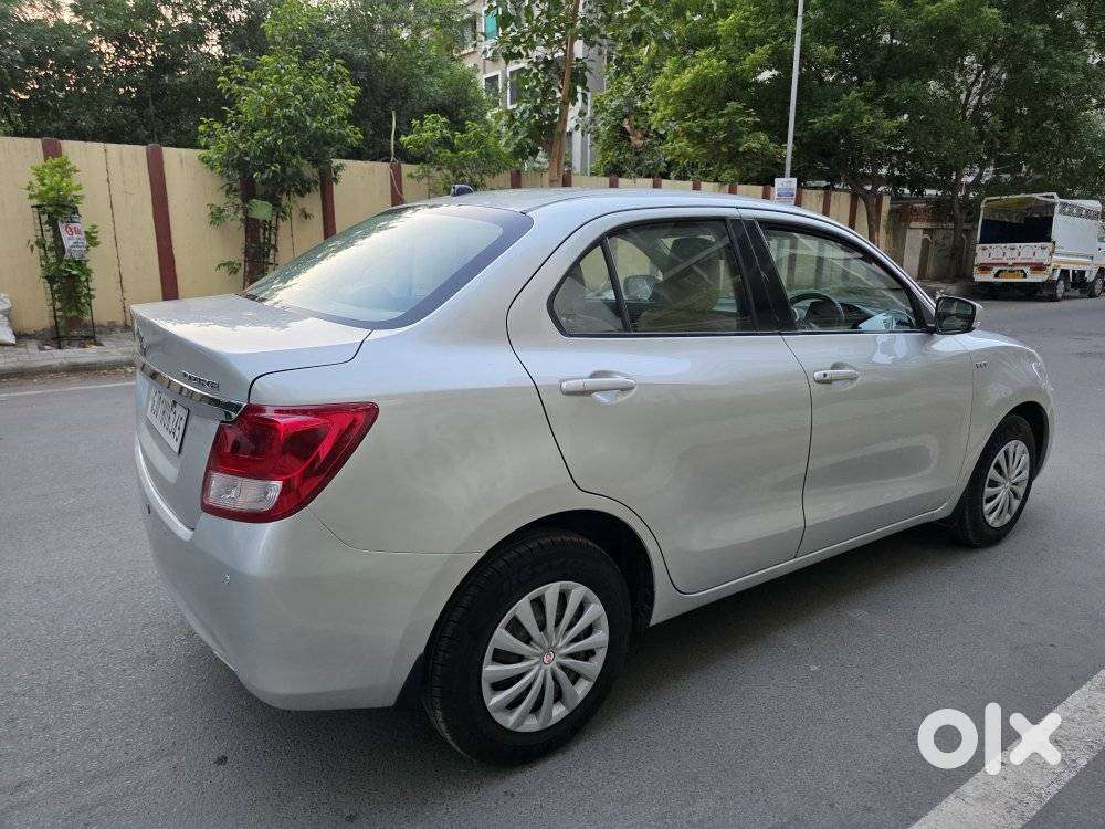 Maruti Suzuki Dzire 1.2 Vxi Amt, 2017, Petrol