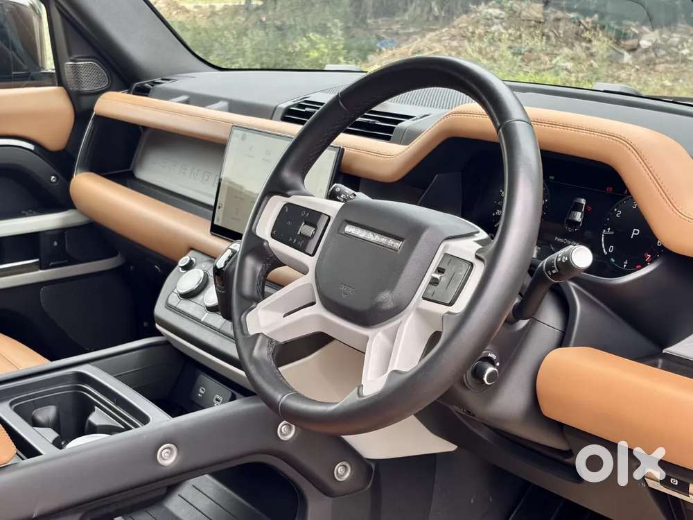 Land Rover Defender, 2024, Petrol