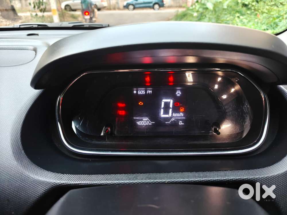 Tata Tiago 1.2 Revotron Xm Cng, 2024, Cng & Hybrids
