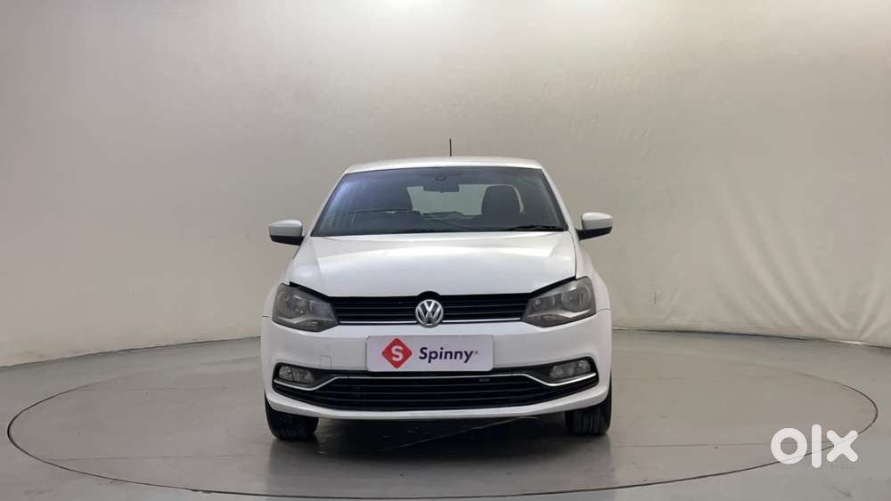 Volkswagen Polo Petrol Comfortline 1.2l, 2015, Petrol