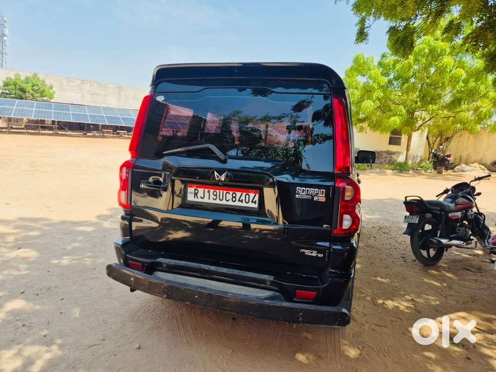 2022 Mahindra Scorpio डीज़ल