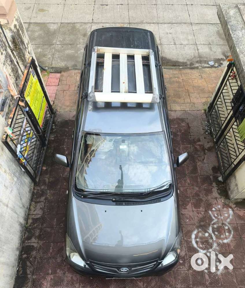 Toyota Innova 2.5 G (diesel) 8 Seater, 2009, Diesel