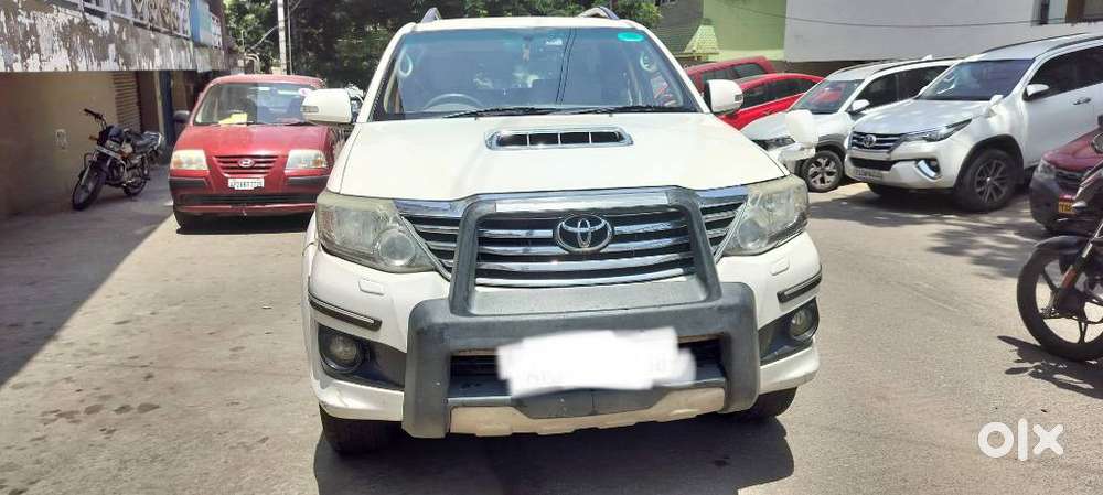Toyota Fortuner 3.0 4x4 Manual, 2013, Diesel