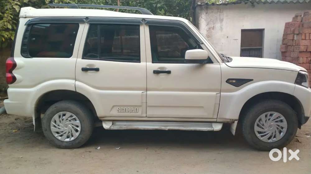 Mahindra Scorpio 2018 Diesel Well Maintained