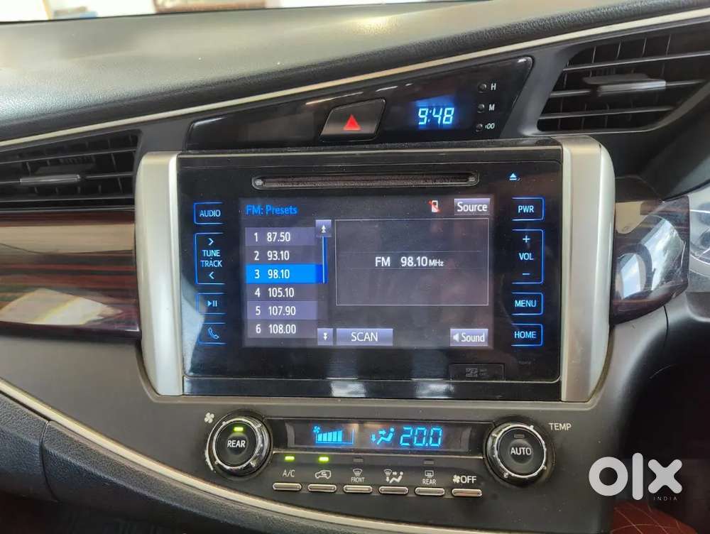 Toyota Innova Crysta 2017 Diesel Variant