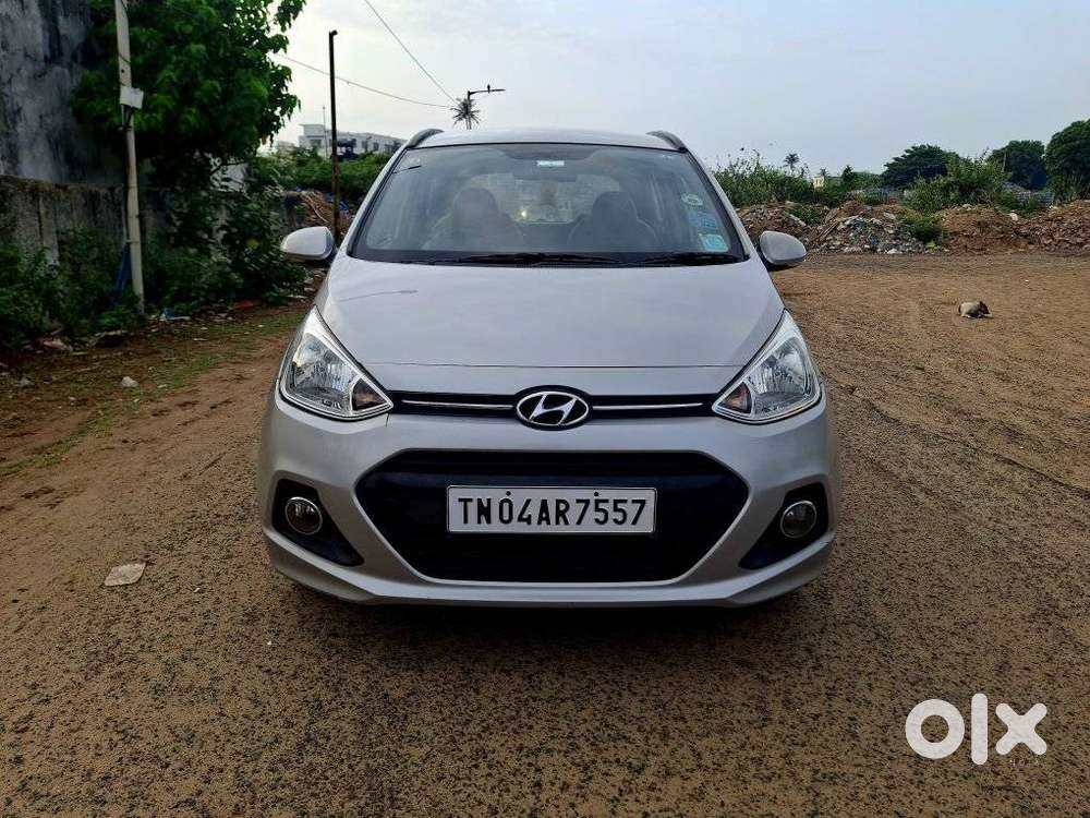 Hyundai Grand I10 Sportz, 2016, Petrol