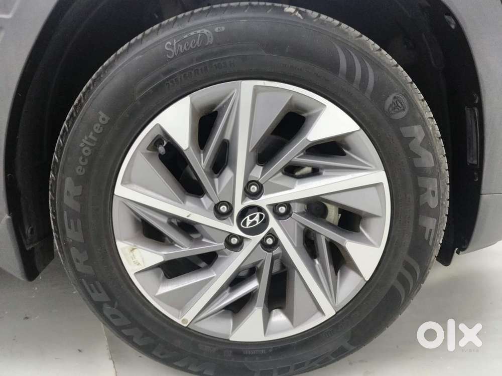 Hyundai Tucson 2.0 Signature Petrol At, 2022, Petrol