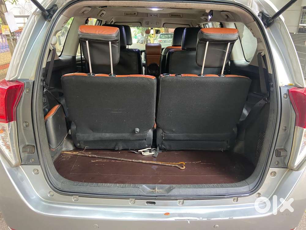 Toyota Innova Crysta 2.4 GX MT 8S, 2017, Diesel