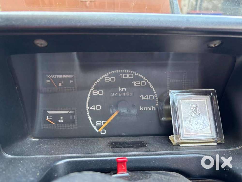 Maruti Suzuki 800 - 5 Speed