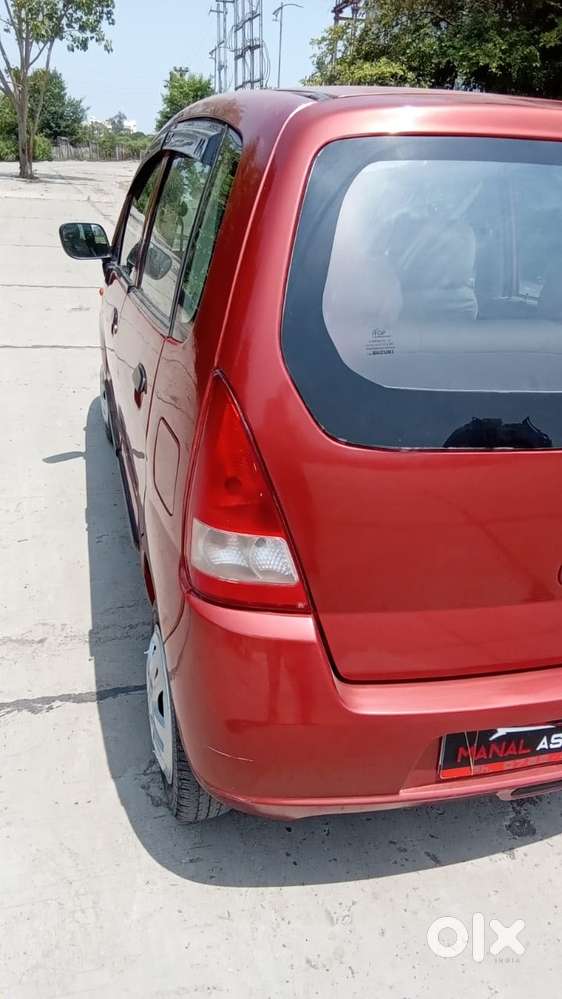 Maruti Suzuki Zen Estilo Lxi Bs Iv, 2011, Petrol
