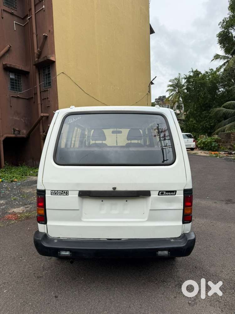 2011 Maruti Suzuki Omni Petrol