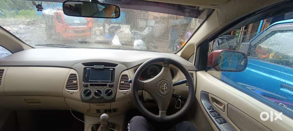 Toyota Innova 2006 Petrol Cng Good Condition All Papers Valid