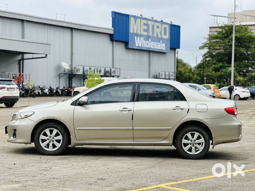 Toyota Corolla Altis Vl, 2012, Petrol