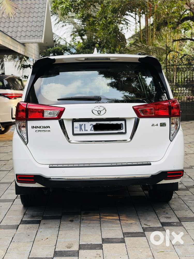 Toyota Innova Crysta 2.4 Z 7 Str, 2022, Diesel