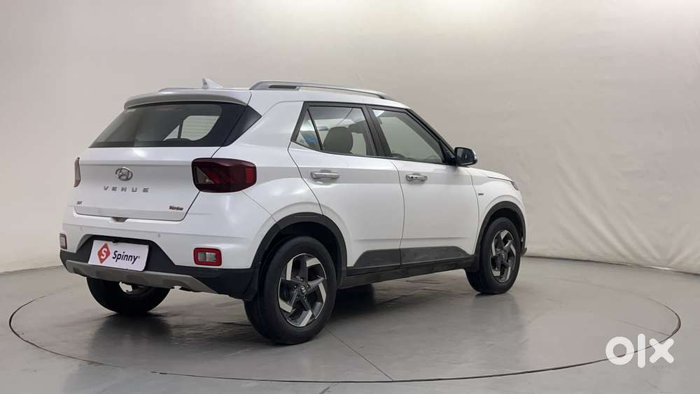 Hyundai Venue Sx Plus Turbo Dct, 2019, Petrol
