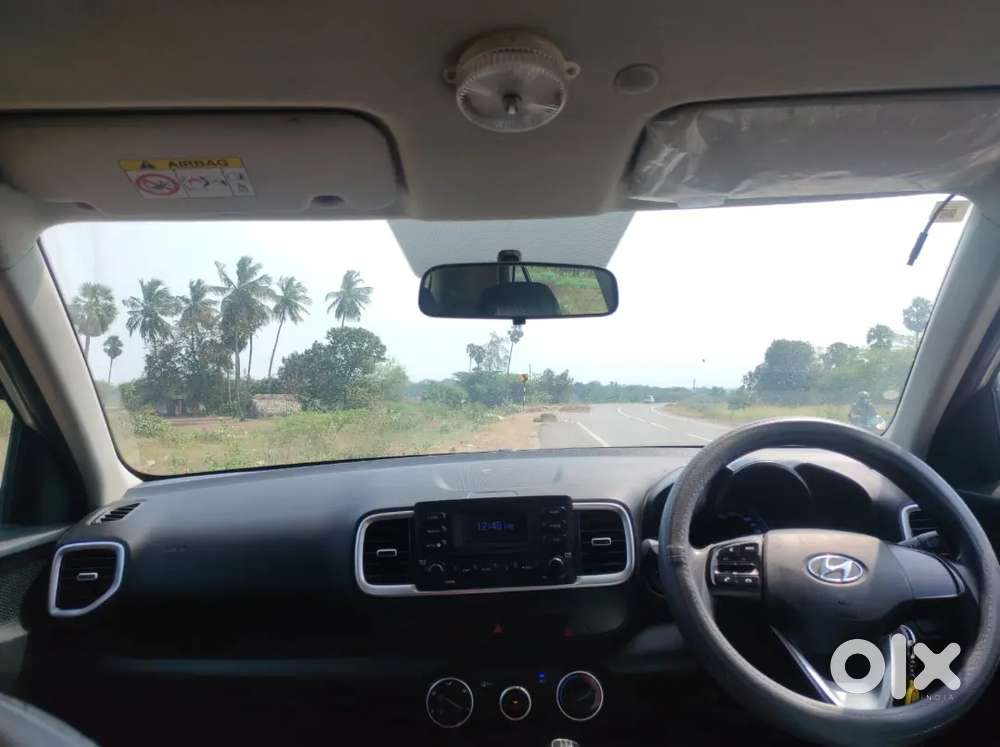 Hyundai Venue Petrol 2019