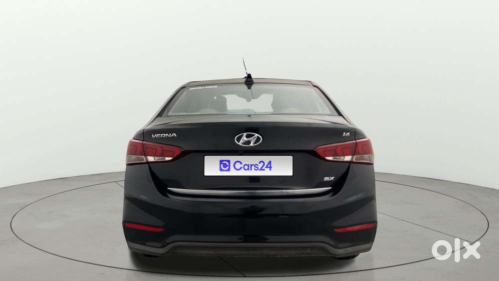 Hyundai Verna 1.6 Vtvt Sx, 2019, Petrol