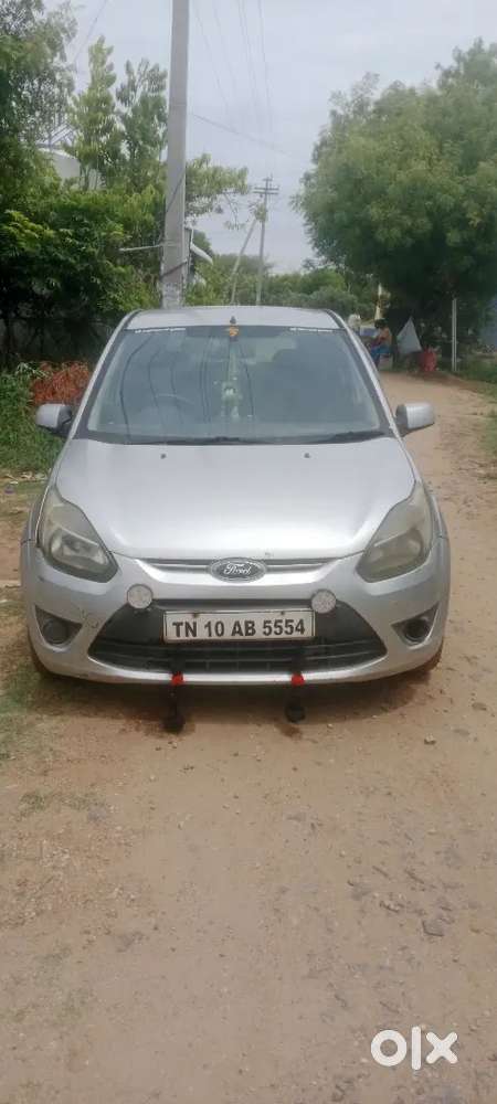 Ford Figo 2011 Petrol 121000 Km Driven Ful Option