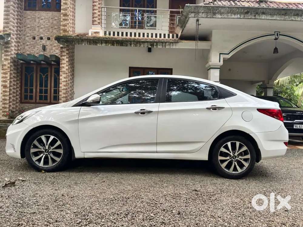 Hyundai Fluidic Verna 2014