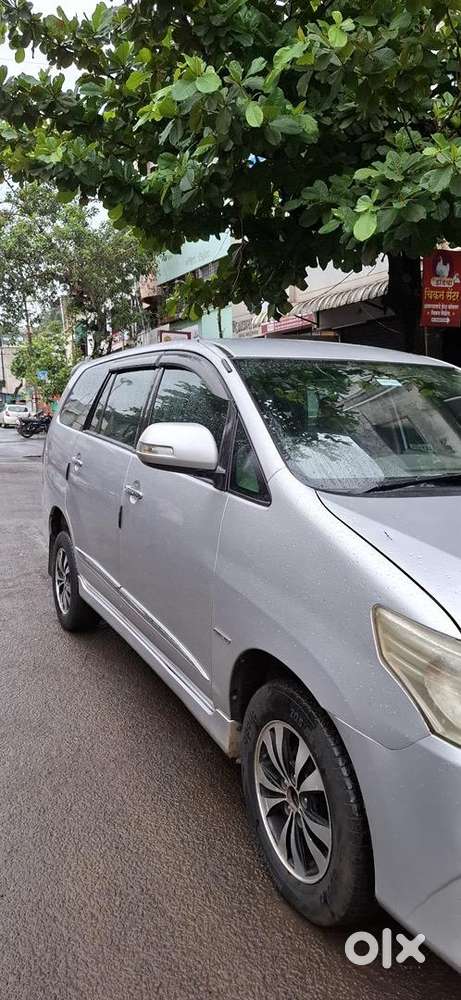 Toyota Innova 2014 Diesel Well Maintained