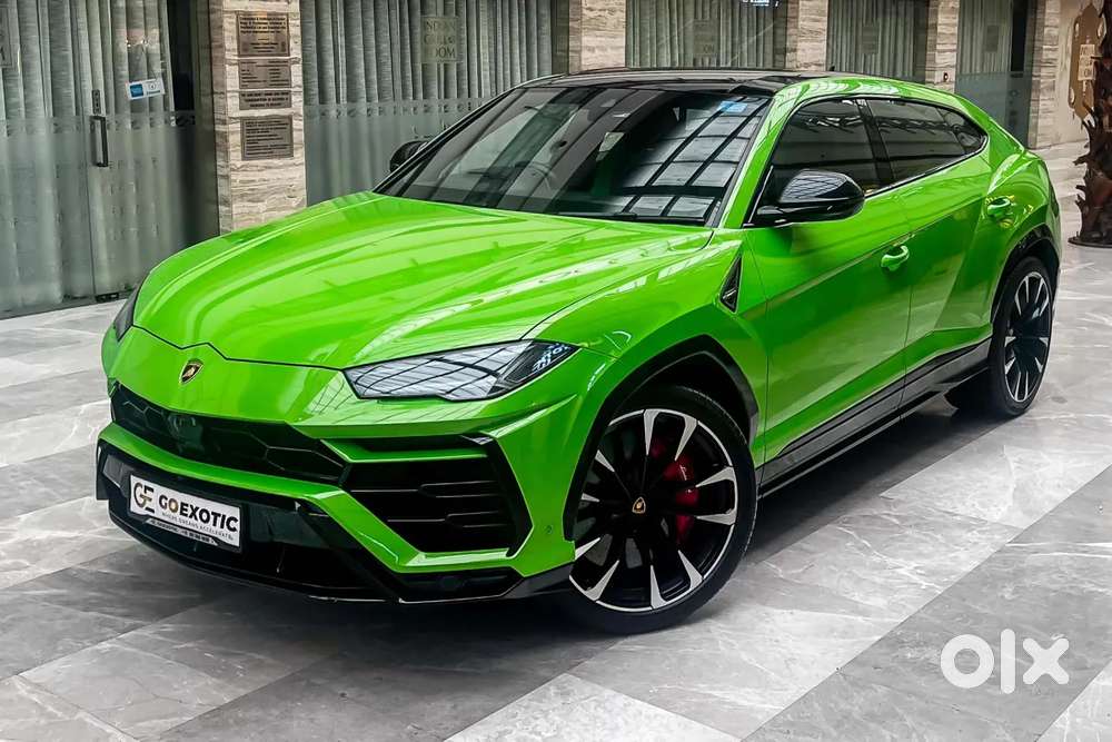 Lamborghini Urus, 2022, Petrol