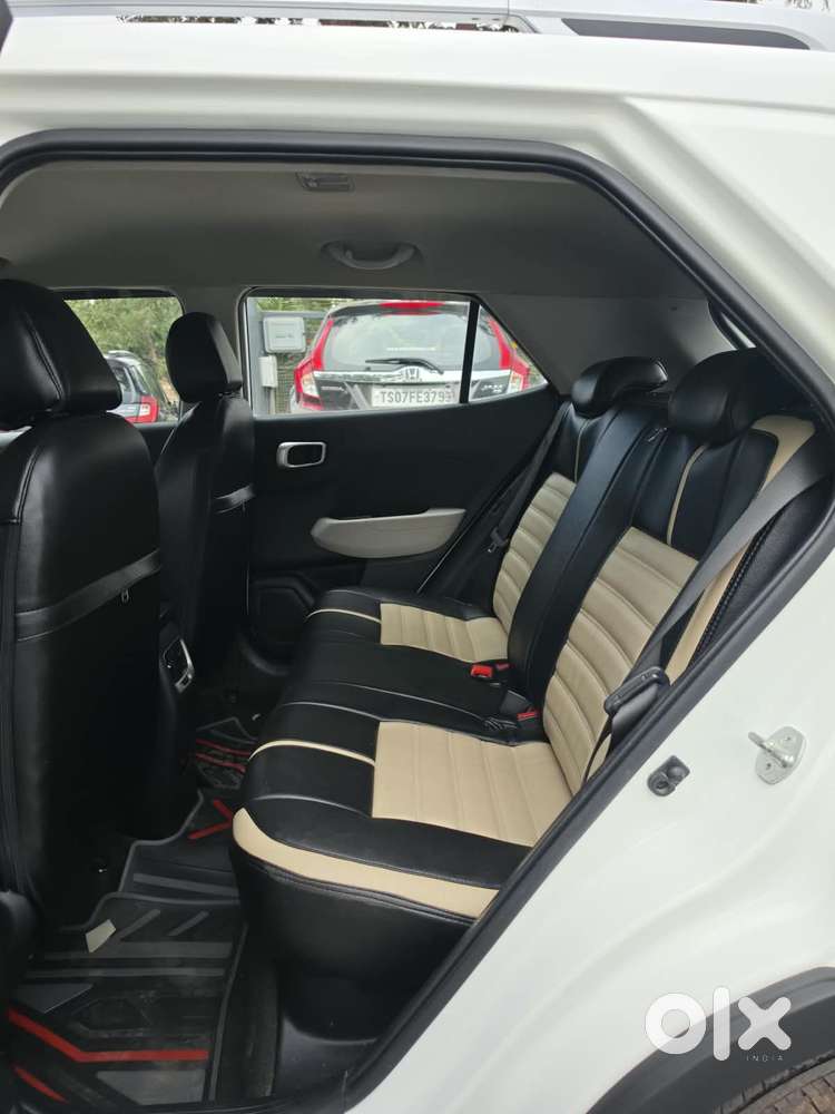 Hyundai Venue 1.2 S (o), 2023, Petrol