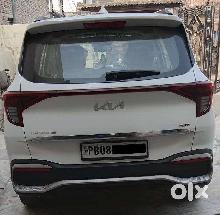 Kia Carens 2025 Diesel 31500 Km Driven