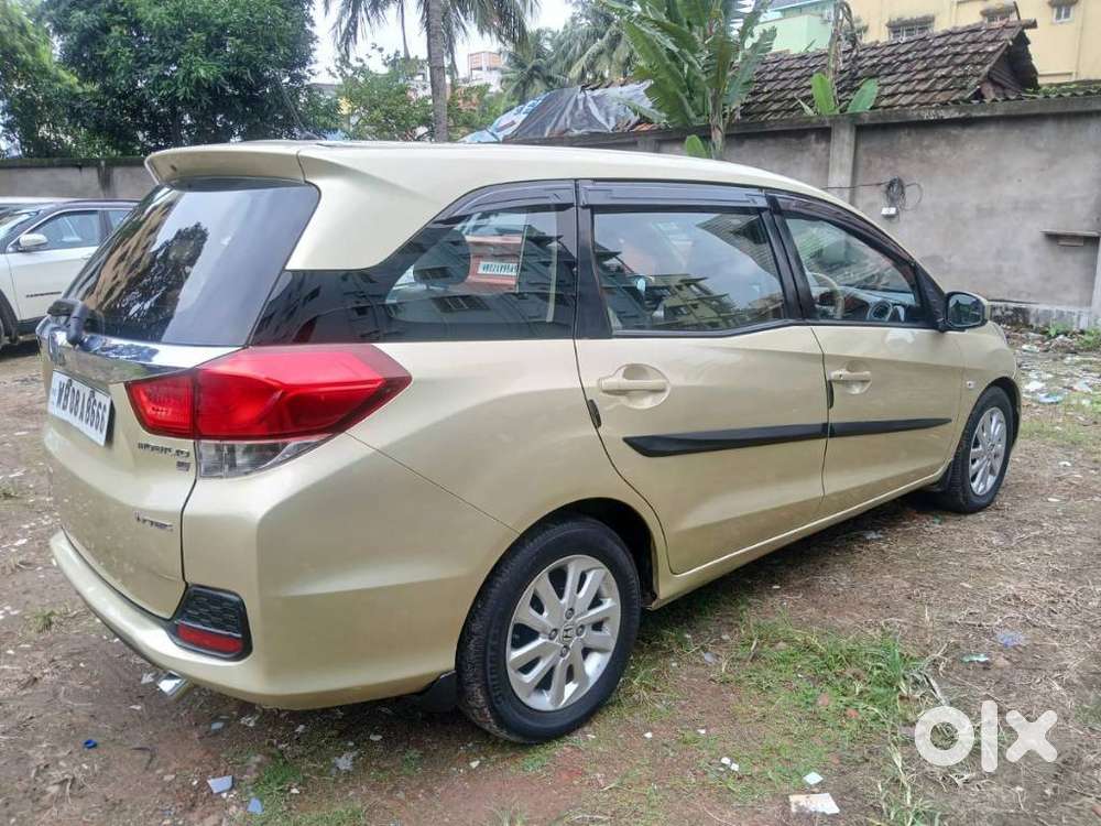 Honda Mobilio 1.5 V I-vtec, 2015, Petrol
