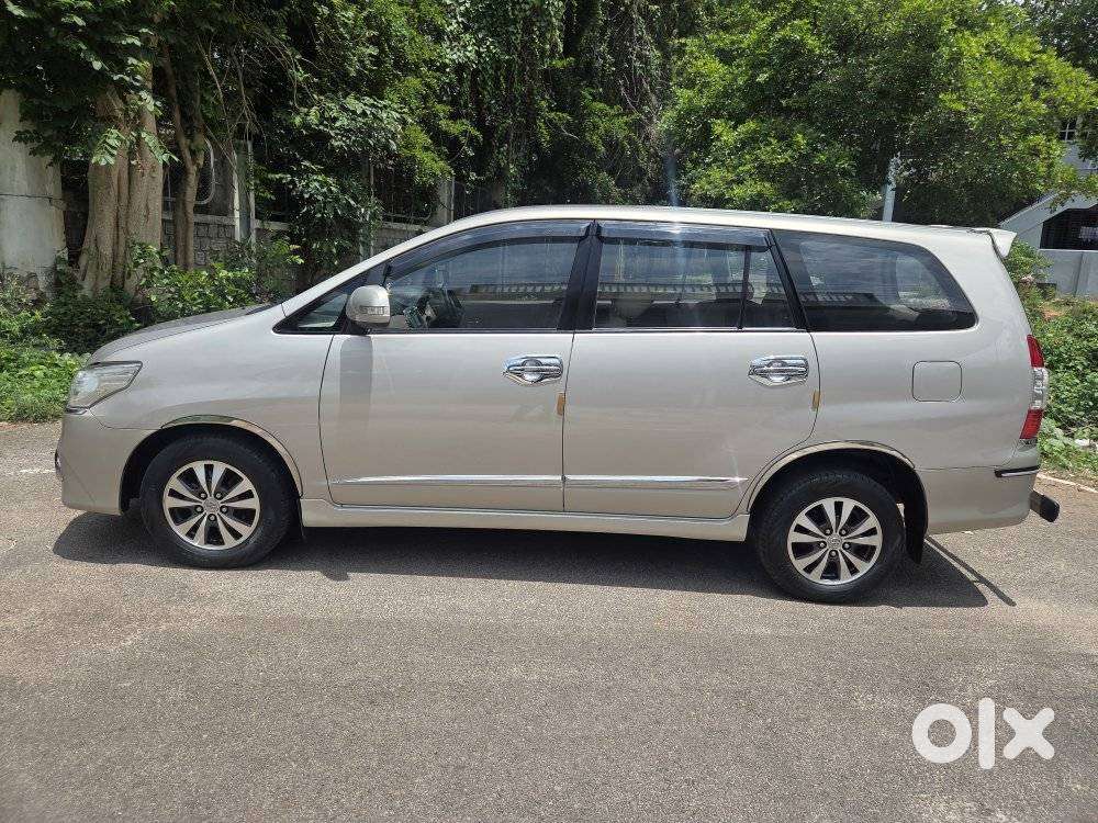 Toyota Innova 2.5 Vx 8 Str, 2016, Diesel