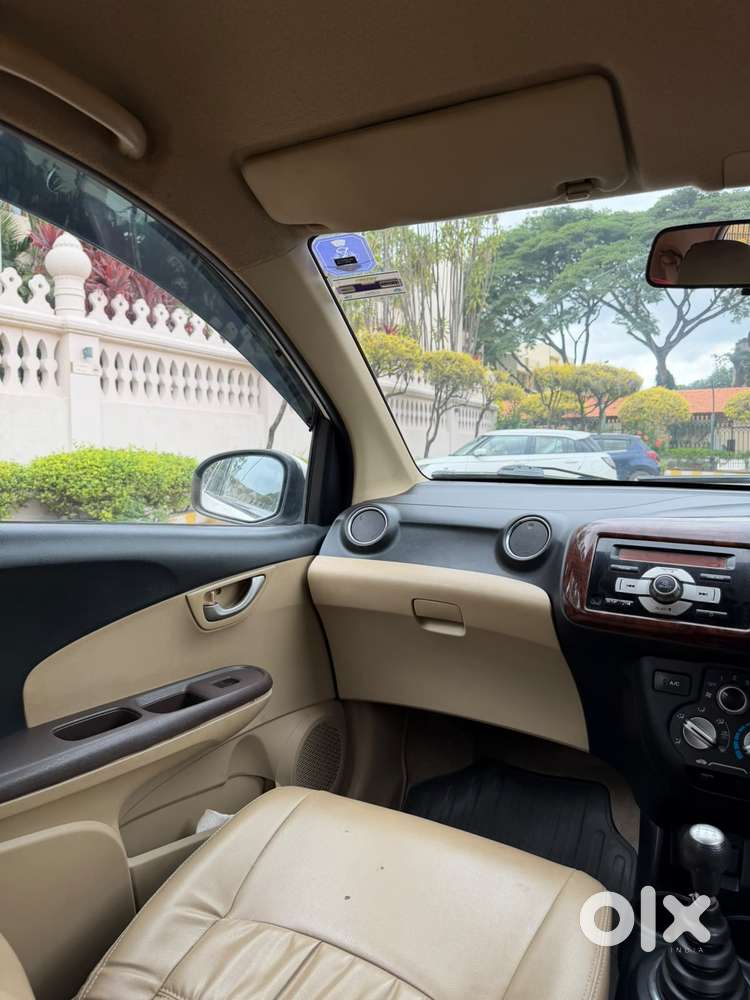 Honda Brio Vx, 2014, Petrol