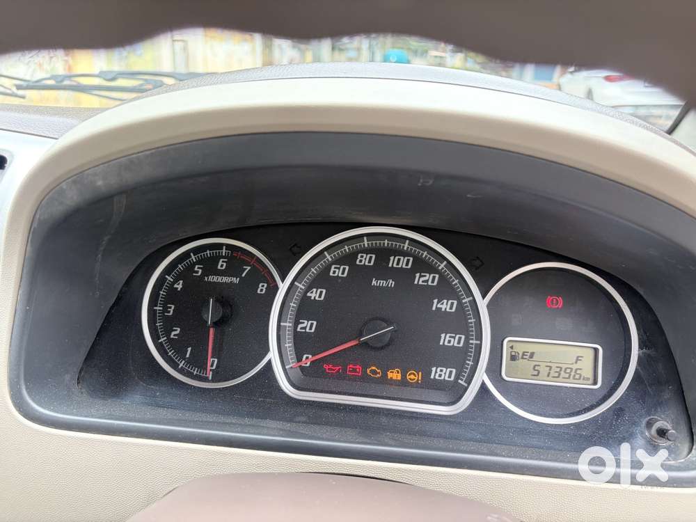 Maruti Suzuki Zen Estilo Vxi Bsiv, 2010, Petrol