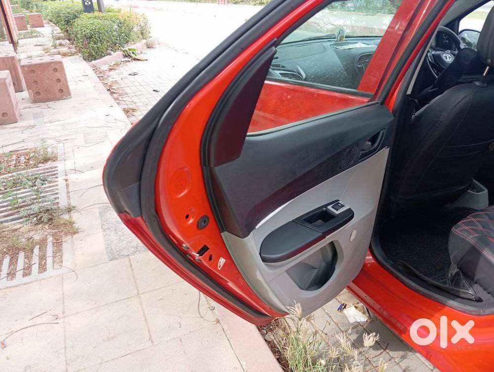 Tata Tiago 1.2 Revotron Xe Option, 2021, Petrol