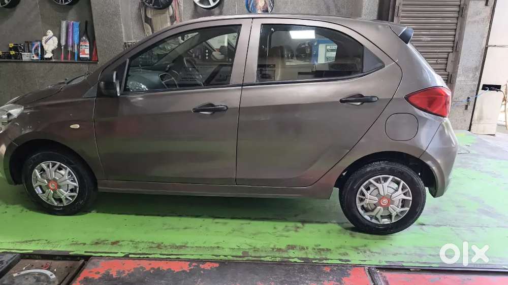 Tata Tiago Xe Diesel 2017