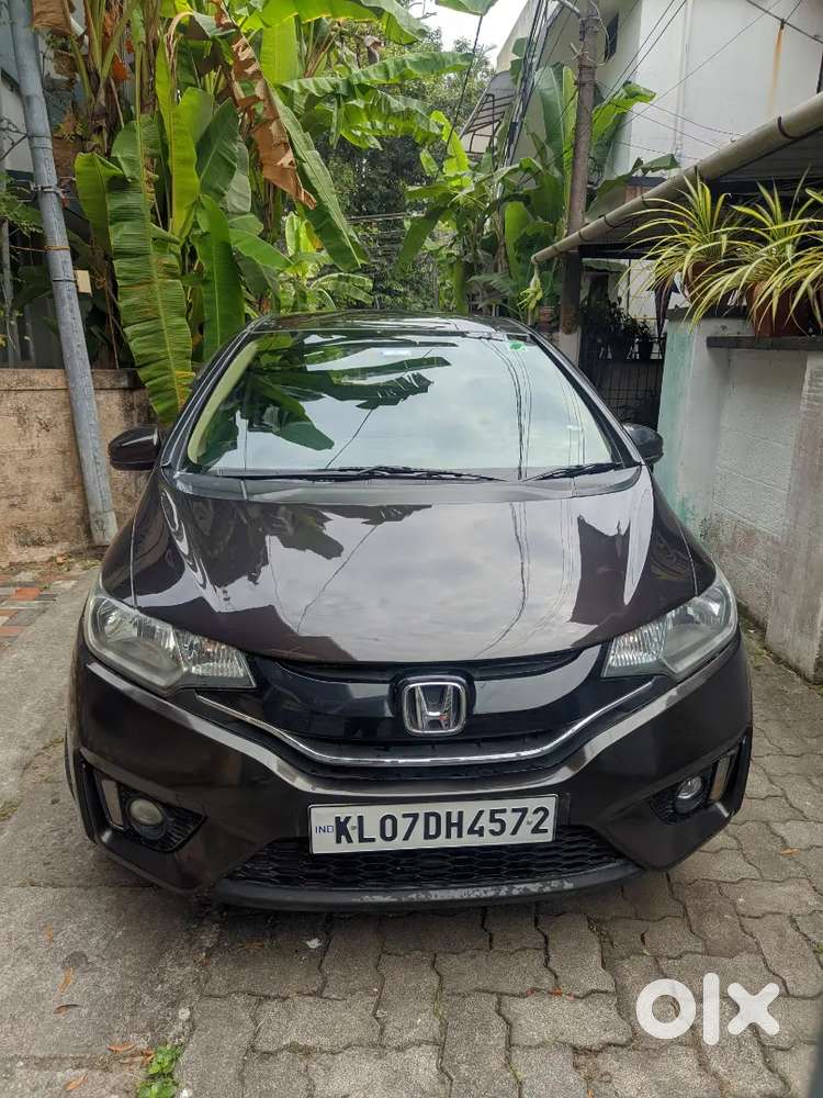 Honda Jazz 2016 Diesel 56000 Km With Emi Option.