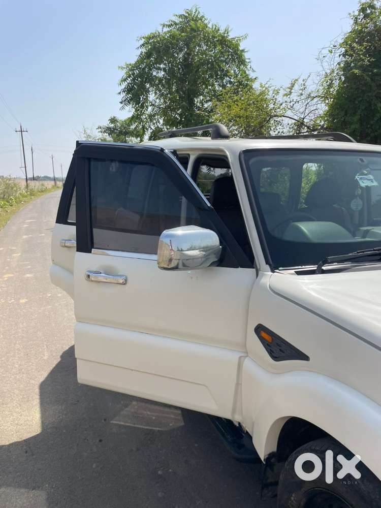 Mahindra Scorpio 2015 Diesel Manual