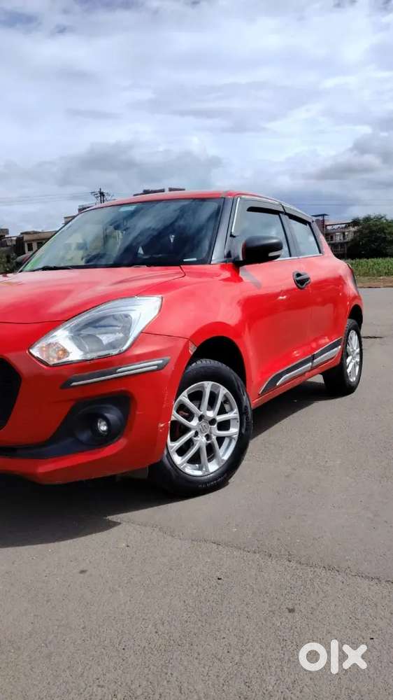 Maruti Suzuki Swift Zxi*. Petrol