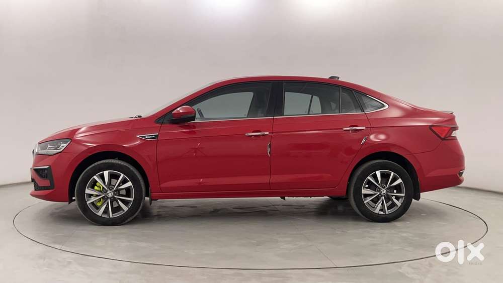 Skoda Slavia Style 1.0l Tsi Mt, 2023, Petrol