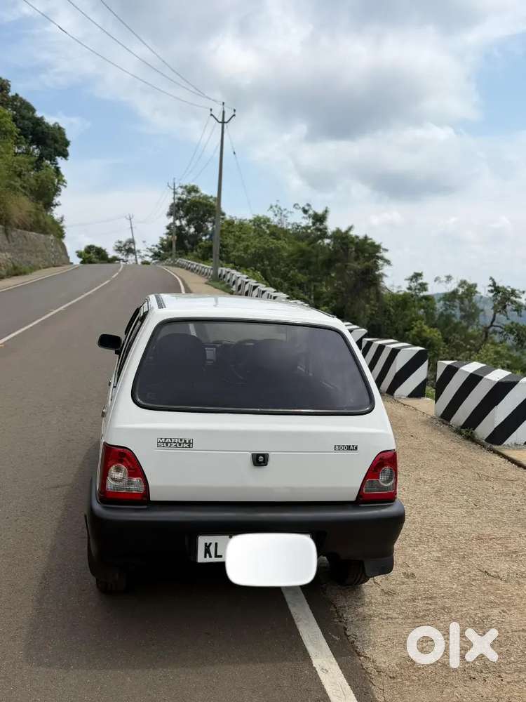 Maruti Suzuki 800 2013