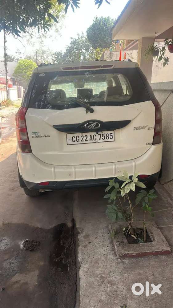 Mahindra Xuv500 2015