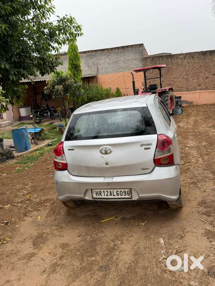 Toyota Etios Liva 2012 Diesel 170000 Km Driven