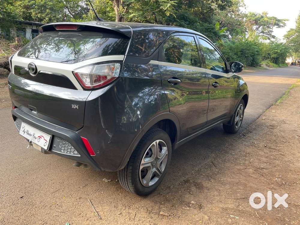 Tata Nexon 1.2 Revotron Xm (s), 2018, Petrol