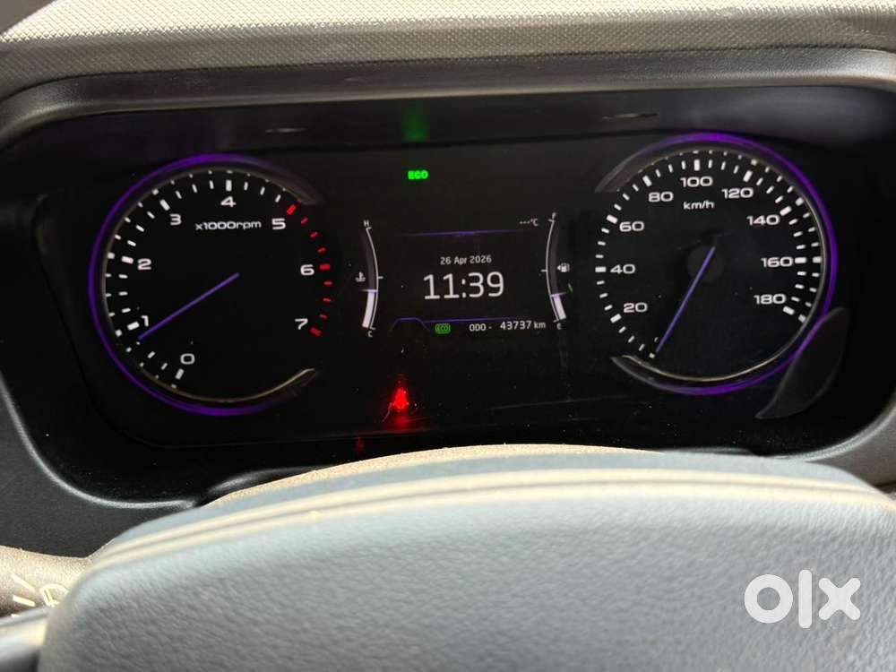 Mahindra Marazzo M6 8str, 2019, Diesel