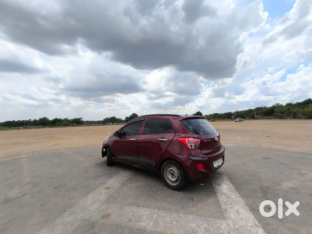 Hyundai Grand I10 2017 Petrol Well Maintained