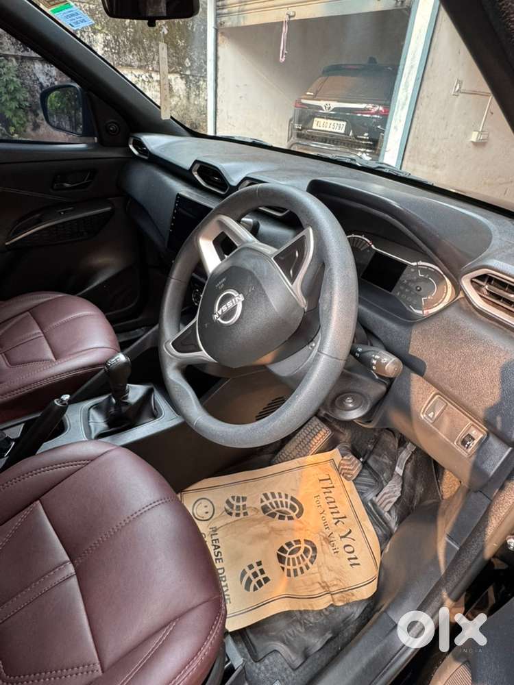 Nissan Magnite Petrol 2025 Automotic