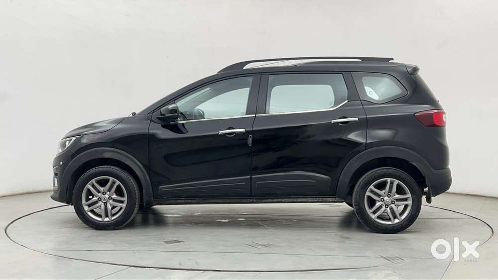 Renault Triber Rxz, 2024, Petrol