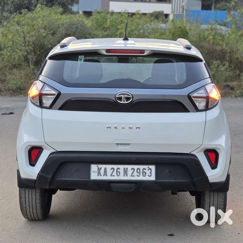 Tata Nexon 1.5 Revotorq Xm (s), 2021, Diesel