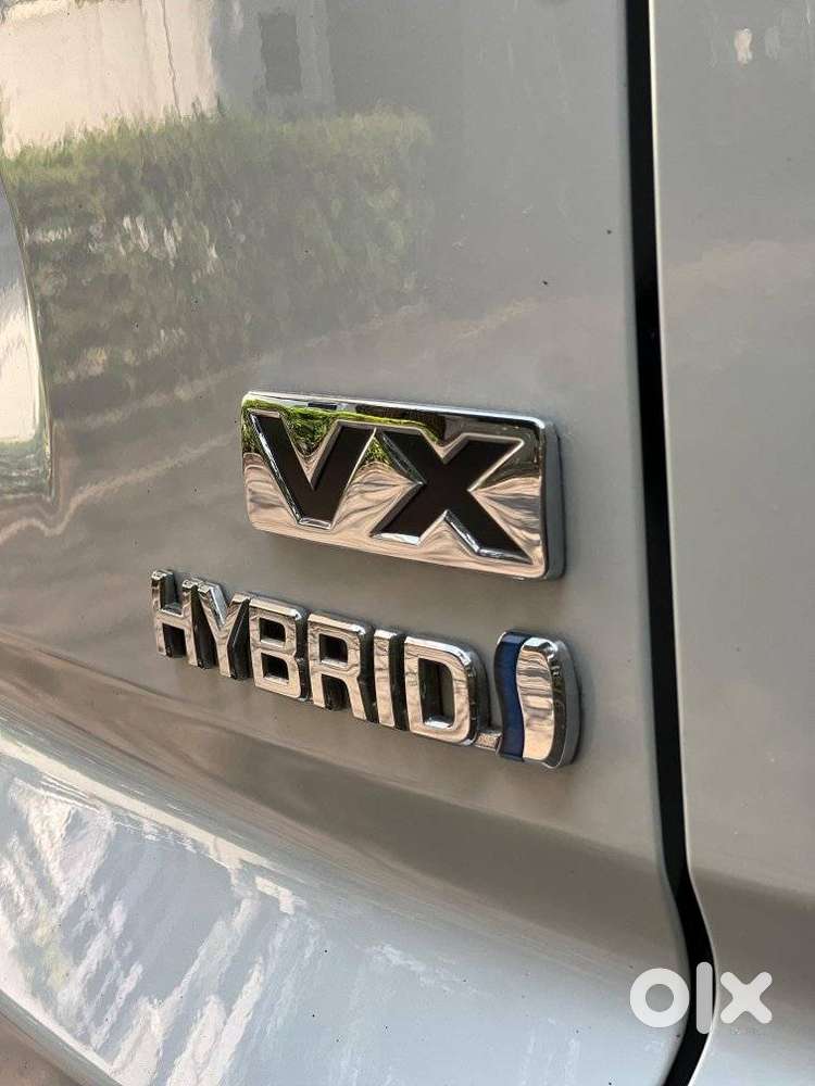Toyota Innova Hycross 2.0 Vx Hybrid 8 Str, 2023, Petrol