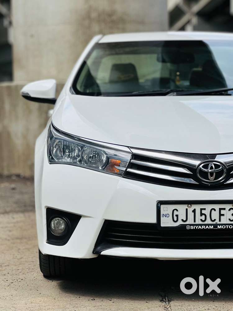 Toyota Corolla Altis G At, 2016, Petrol