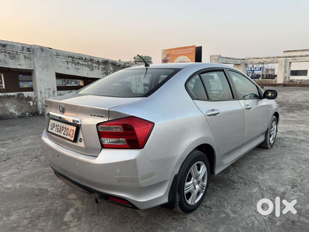 Honda City 1.5 V 4th Gen I-vtec Mt, 2013, Petrol