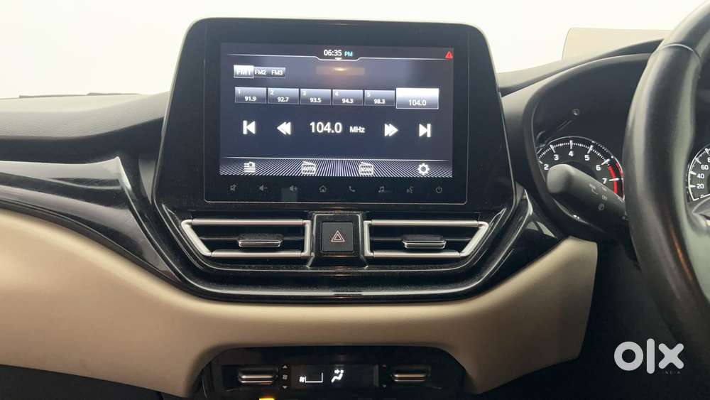 Toyota Glanza 1.2 V Amt, 2022, Petrol